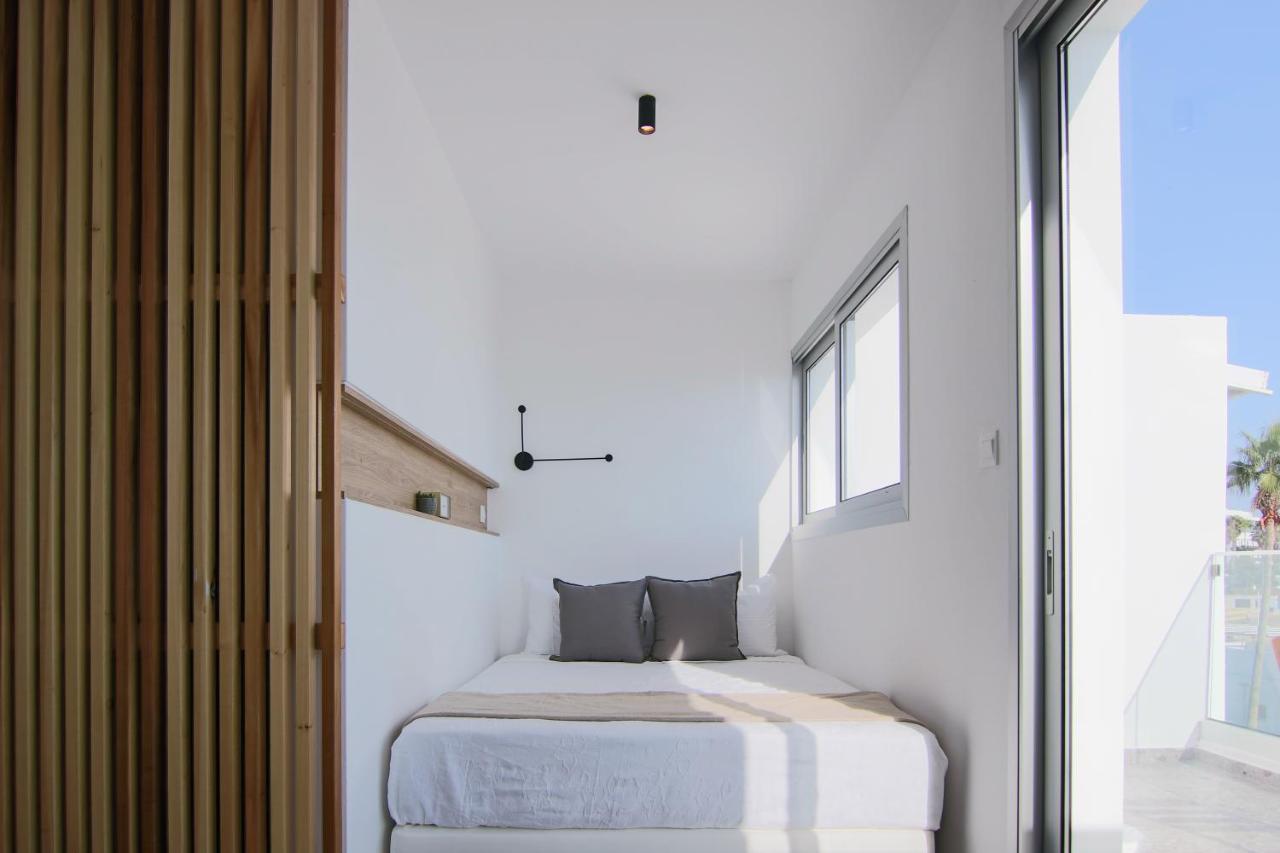 Phaedrus Living Seaview Modern Flat Lighthouse 52 Apartman Paphos Kültér fotó